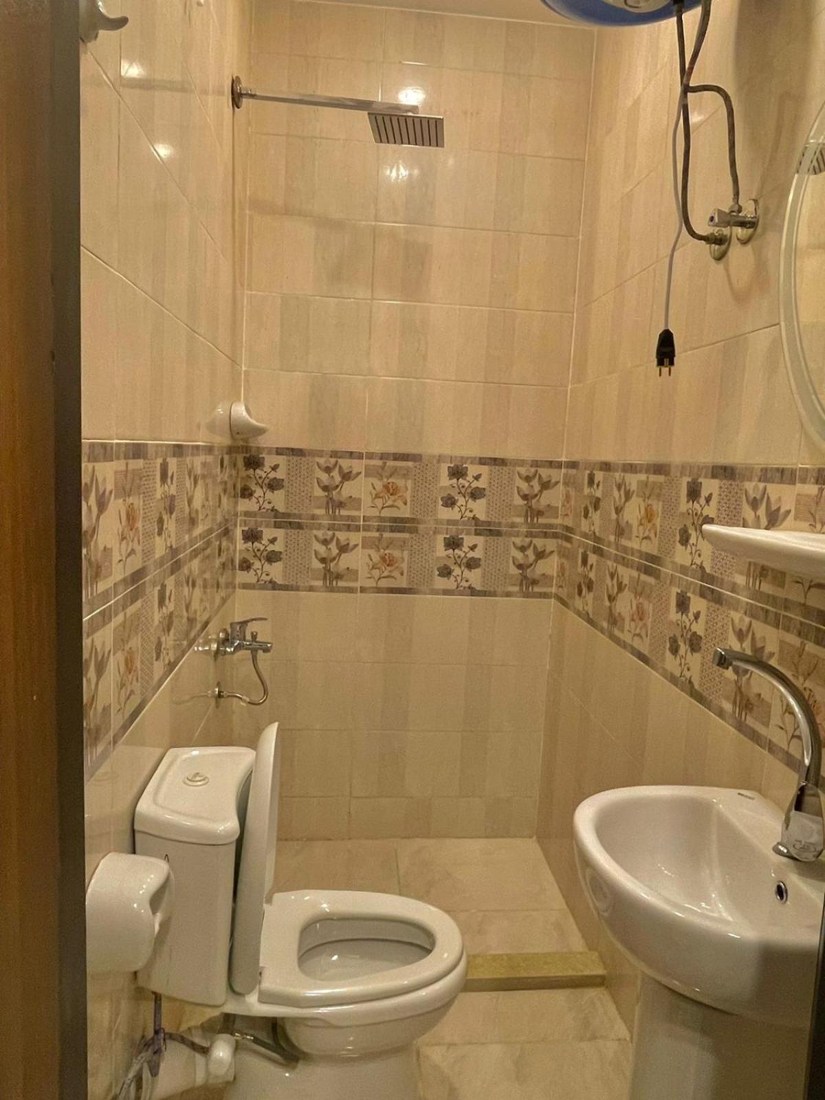 King Ali Pyramids View Inn Kafrat al Jabal Exterior photo