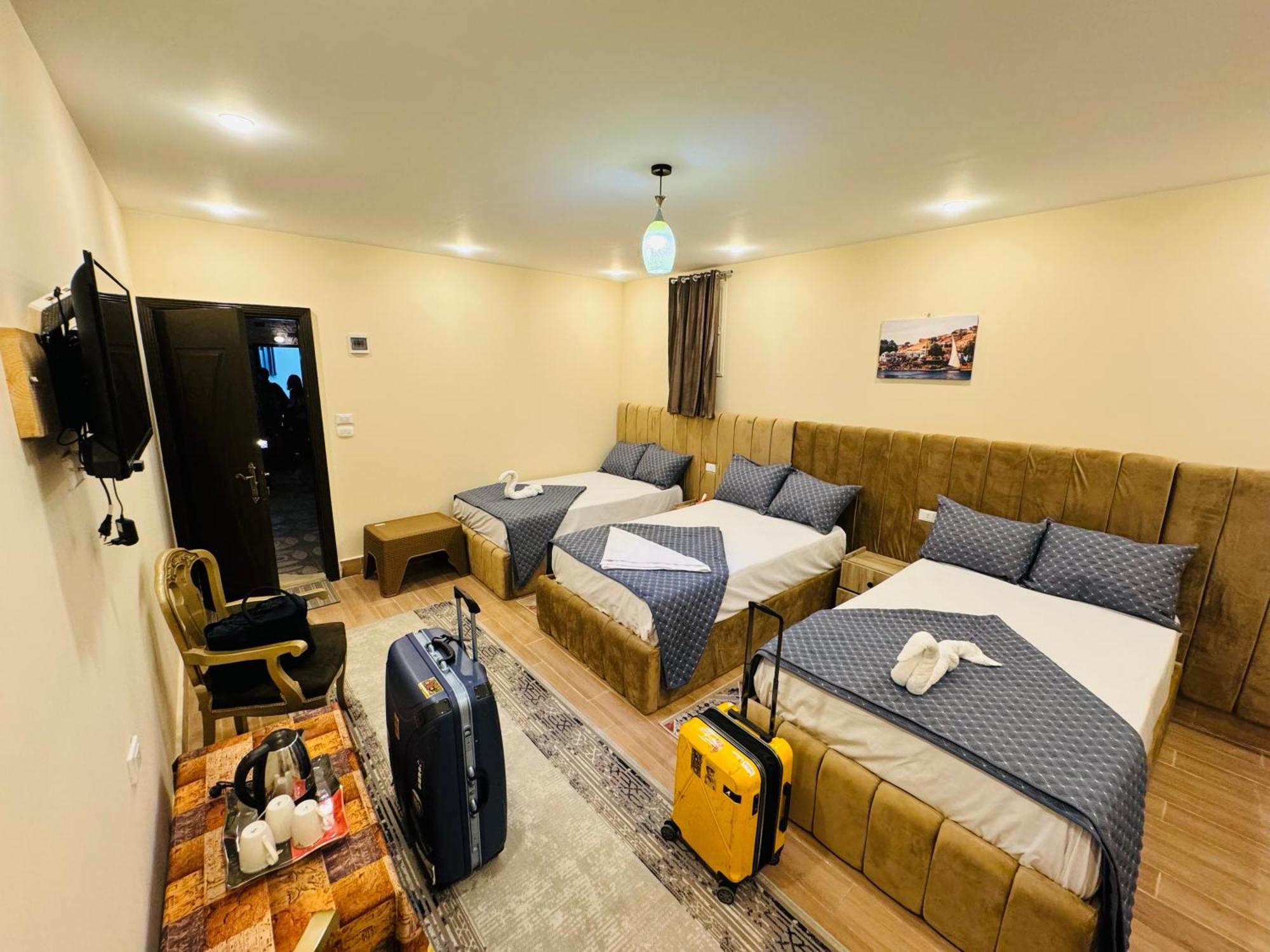 King Ali Pyramids View Inn Kafrat al Jabal Exterior photo