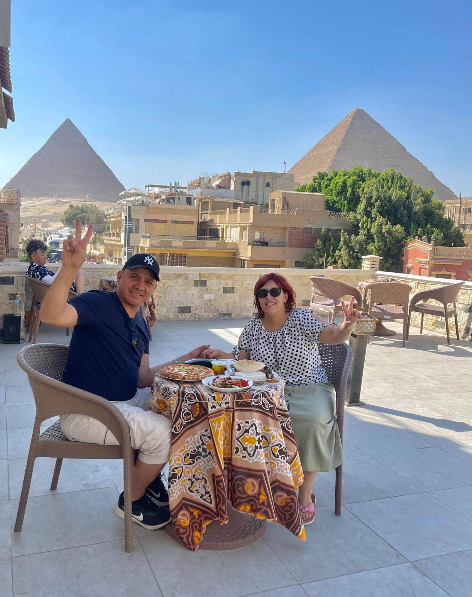 King Ali Pyramids View Inn Kafrat al Jabal Exterior photo