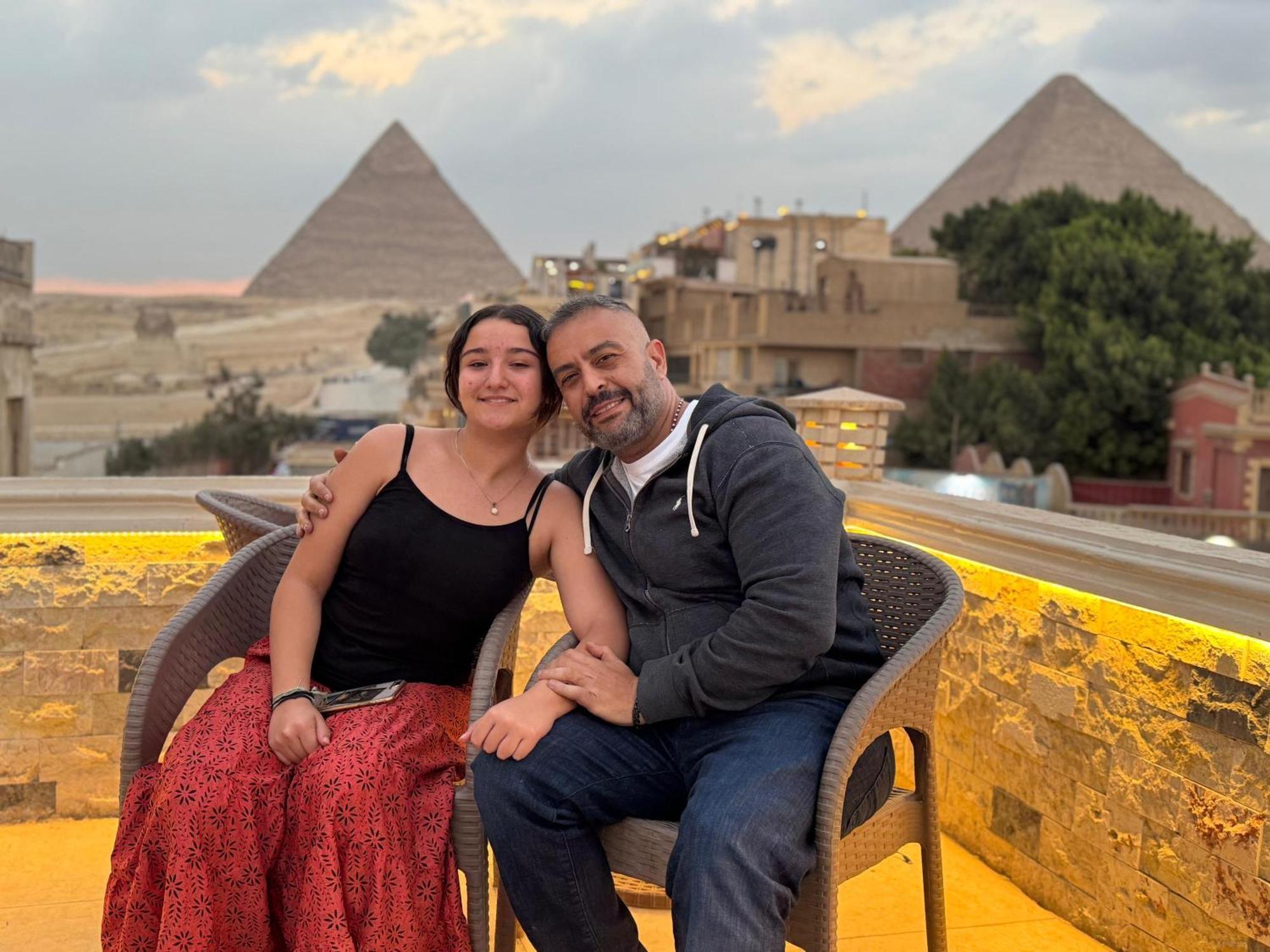 King Ali Pyramids View Inn Kafrat al Jabal Exterior photo